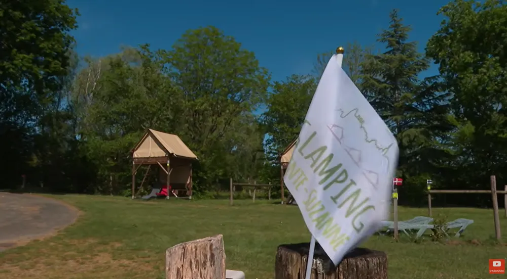 Reportage franc 2 et France 3 - glamping suzanne